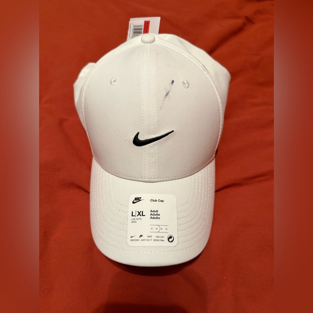 NWT Nike Club Cap Hat